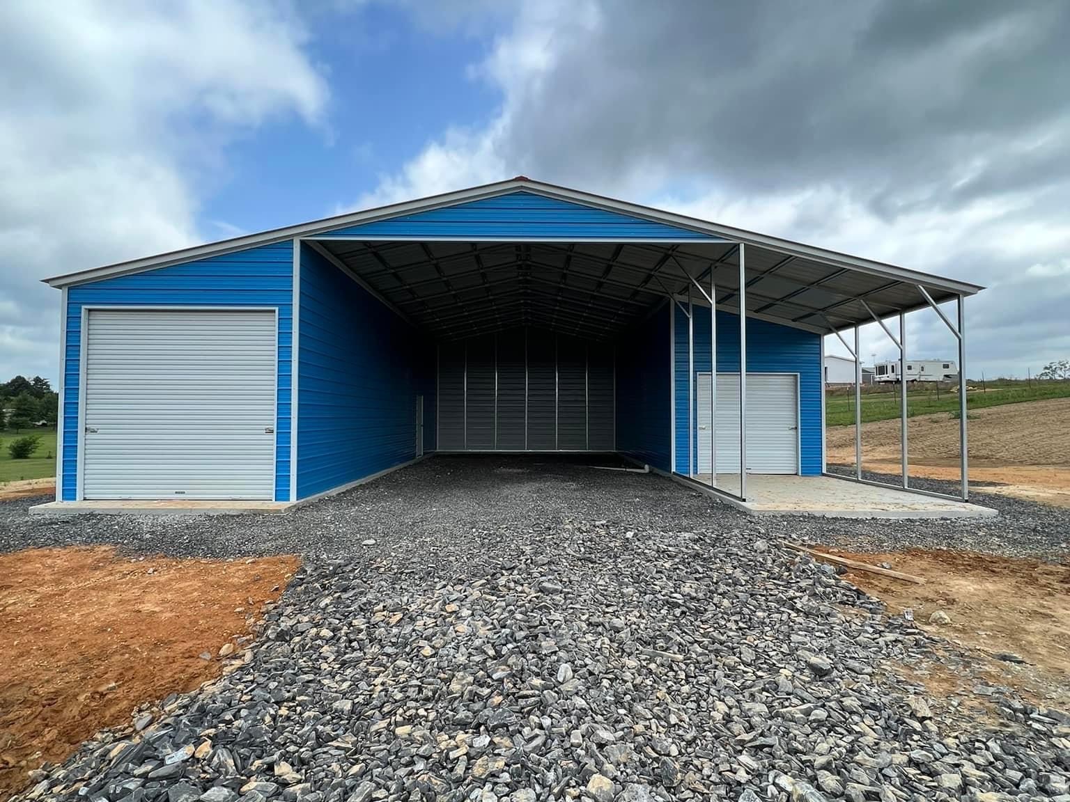 48x46x14 Continous Roof Barn-489